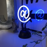 Neon Sign 本日受け取りました。 ありがとうございました。